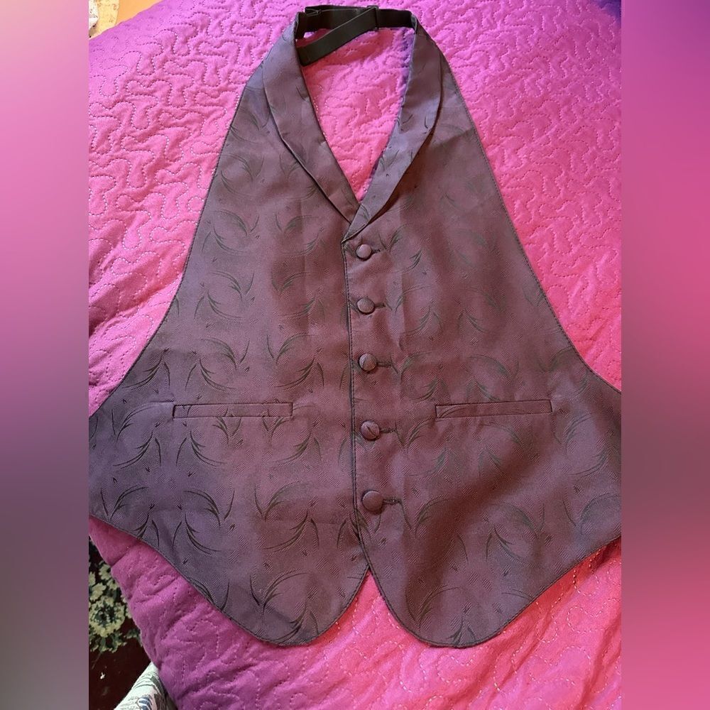 Tux beautiful deep purple & black vest sm-med adjustable at neck and back